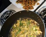 A picture of step 3 of Spinach & onion pakodi/pakora.