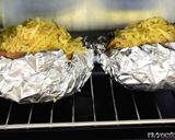 รูปขั้นตอนการทำที่ 6 ของ Bacon, Egg and Cheese Bread Bowl