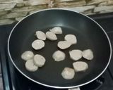 Foto langkah ke 2 dari resep Tumis Buncis Bakso.
