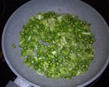 Foto del paso 2 de la receta: Revuelto de berza y espárragos