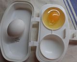 Foto del paso 1 de la receta: Huevo al microondas con bife a la chapa