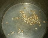 A picture of step 4 of Chinese Rice with Chicken Jalfrezi.