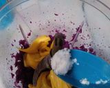 Foto langkah ke 3 dari resep Kue Ubi Ungu Nangka.