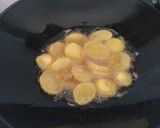 Foto langkah ke 1 dari resep Perkedel Kentang Kornet.
