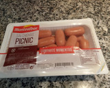 Foto del paso 1 de la receta: Patatas rústicas congeladas en Freidora de Aire con calabacín y mini salchichas al Microondas
