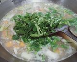 Foto langkah ke 6 dari resep Sup ayam ceker makaroni bumbu simpel.