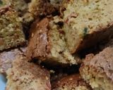 A picture of step 8 of Christmas Tutty fruity vanilla cake.