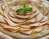 Foto del paso 14 de la receta: Tarta fina de hojaldre, manzana y crema de almendras