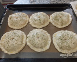 Foto del paso 6 de la receta: Empanada individual de pavo con bacon y queso