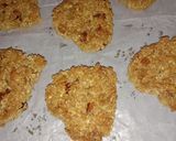 A picture of step 3 of Otas and walnut heart cookies.