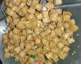 Foto langkah ke 5 dari resep Tumis Tempe dan Ikan Peda/Klotok.