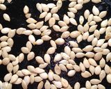 Foto del paso 3 de la receta: Pepitas de zapallo crocantes