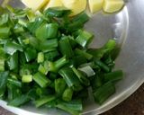 A picture of step 1 of Creamy Garlic Soup.
