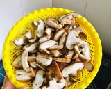 Hình bước làm 2 của món Mỳ ý sốt kem