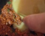A picture of step 6 of Rasam Vada.