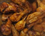 Ragacsos csirkeszárnyak recept fázis 9 fotója