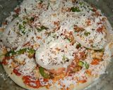 A picture of step 6 of Chicken Tikka Pizza.