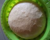 Foto langkah ke 4 dari resep Roti Isi Sosis.