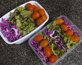 Hình bước làm 7 của món Salad bò, bắp cải tím, xà lách xoăn
