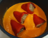 Foto del paso 8 de la receta: Pimientos del piquillo rellenos de carne en salsa de pimientos