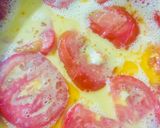 Foto del paso 2 de la receta: OMELET ABIERTO DE 🍅TOMATE🍅Y QUESO …🥓🧀🍖🍅🥚🥘 (XXL)