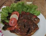 Foto langkah ke 5 dari resep Bawal Merah Goreng Kuah Kecap 🐟.