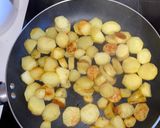 Une image de l'étape 2 de Omelette façon tortilla👩🏾‍🍳.