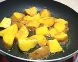 A picture of step 3 of Pan fried tumeric potatoes 😋.