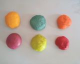 Foto del paso 9 de la receta: Pan de muerto arcoíris 🌈