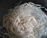 Foto langkah ke 1 dari resep Mi Goreng Keju ala ala Spaghetti.