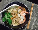 รูปขั้นตอนการทำที่ 3 ของ บะหมี่แห้งกุ้งลูกชิ้นหมูสับ