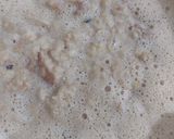 Foto del paso 3 de la receta: Budín de pan fácil con mix tropical y azúcar mascabo 🤤