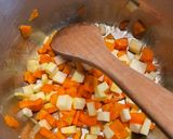 Kelbimbó leves recept fázis 2 fotója