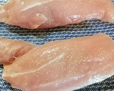 Foto del paso 1 de la receta: Solomillo de pavo con salsa de cebolla