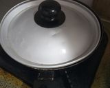 Foto langkah ke 5 dari resep Pizza roti tawar.