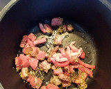 Foto del paso 2 de la receta: Espaldilla de ternera con patata y pimiento