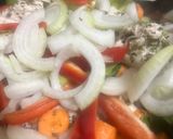 Foto del paso 2 de la receta: Pollo en escabeche