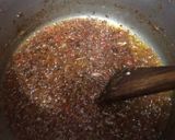 A picture of step 2 of Brown macaroni with beef meat.