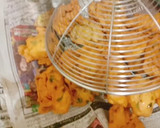 A picture of step 7 of Pakore.