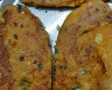 A picture of step 4 of Maida Patis Frankie with Mayo - Perfect for Tiffin Box.