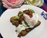Foto del paso 3 de la receta: Huevo poché en tostada