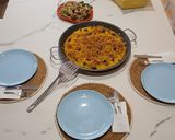 Foto del paso 4 de la receta: Fideuá de Fideos Chinos con Codillo y Pavo al Limón