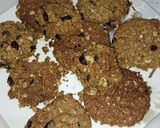 A picture of step 8 of Oats Cranberry and Nuts Cookies.