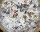 Gambar langkah 5 resipi Masak Lemak Putih Jantung Pisang.