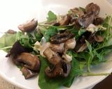 A picture of step 6 of Sig's creamy pork and mushroom salad.