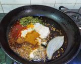 A picture of step 3 of Raw Banana Kofta Curry.