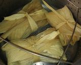 Foto del paso 4 de la receta: Salmón en hoja de maíz 🐟🌽