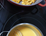 Foto del paso 1 de la receta: Pastel de manzana con natillas y crumble