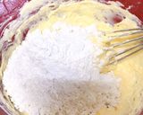 Hình bước làm 3 của món Bánh bơ nhân táo dứa