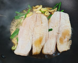 午餐便當 #9 (醬瓜燒魚/起司玉米蛋)的食譜步驟8照片
